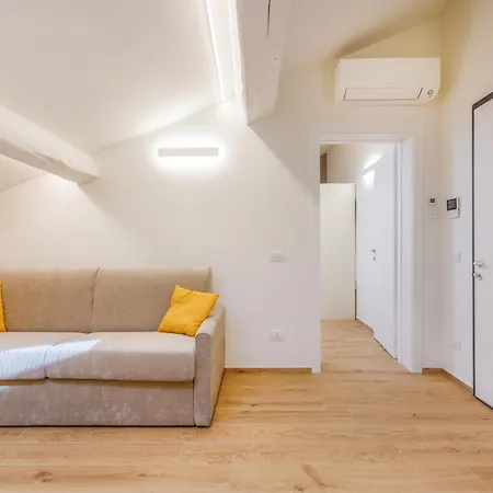 Appartamento Corso Adriano 13 - Via Emilia Modena