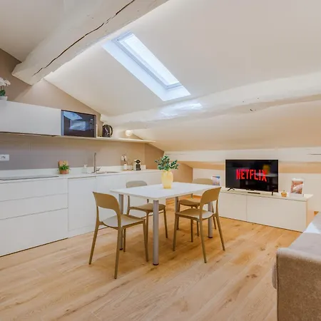 Corso Adriano 13 - Via Emilia * 摩德纳