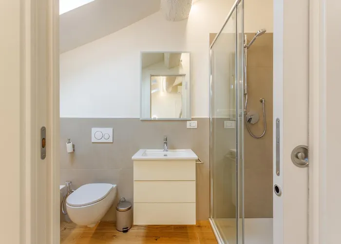 Corso Adriano 13 - Via Emilia 아파트 *